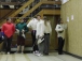 Zawodnicy pos�usznie zacz�li przypina� si� do aparat�w ...