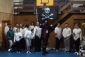 Po ustaleniu warunk�w rozejmu - mogli�my przyst�pi� do sesji fotograficznej z pokonanym piratem ...