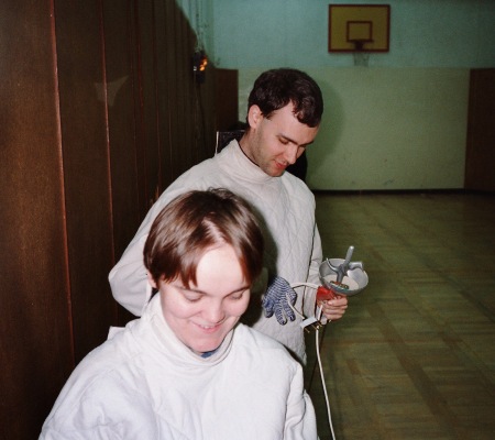 Co Piotr powiedzia� swej �onie, Annie - na temat ciemnej strony nocy i laserowych mieczy - nie wiadomo. Wywnioskowa� jednak nale�y, �e kuszenie Vadera nie odnios�o skutku ...