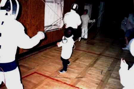 ... i skrzy�owali swoje miecze w �miertelnym starciu ...